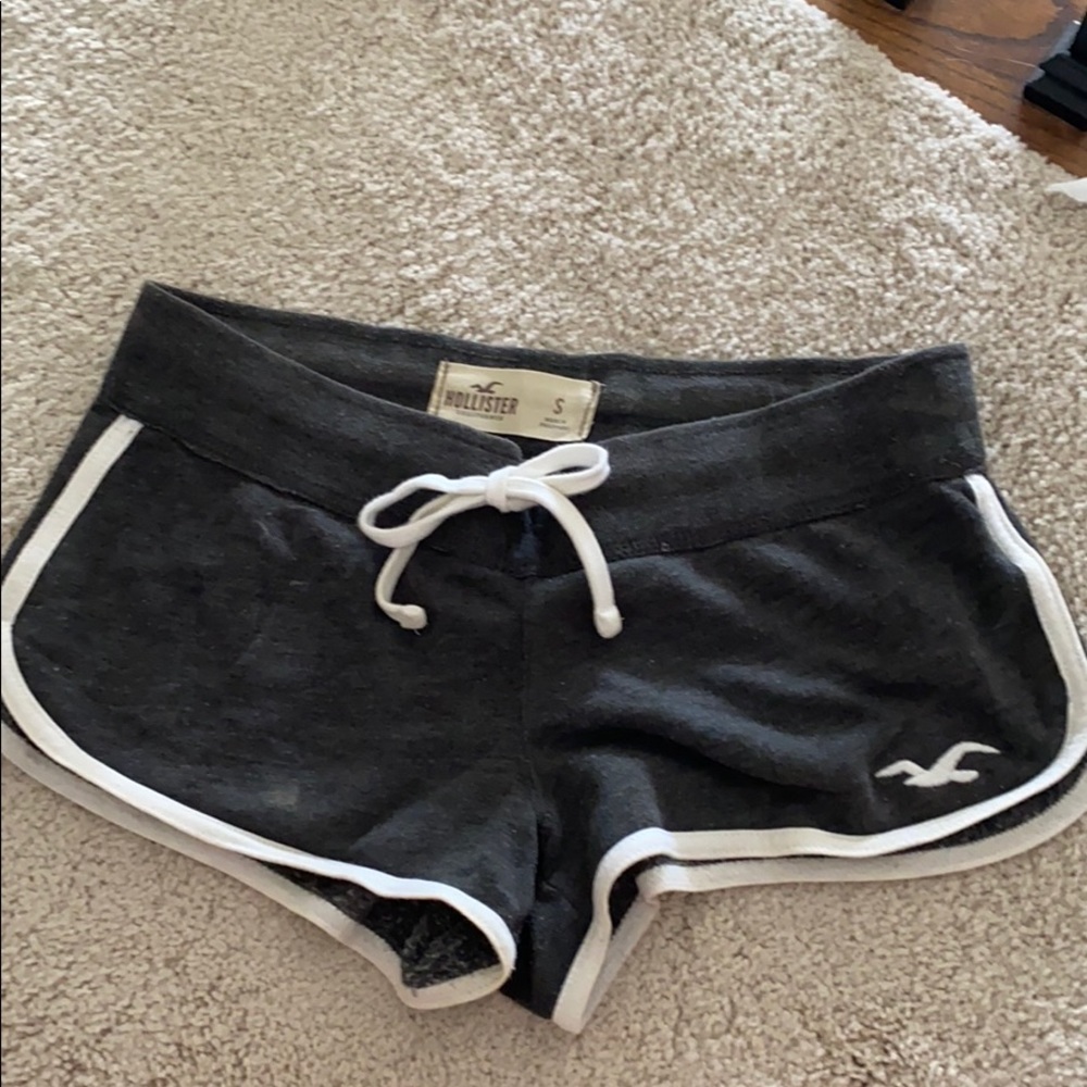 Hollister booty shorts